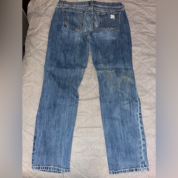 Old Navy Distressed Boyfriend Jeans - Picture 2 of 7